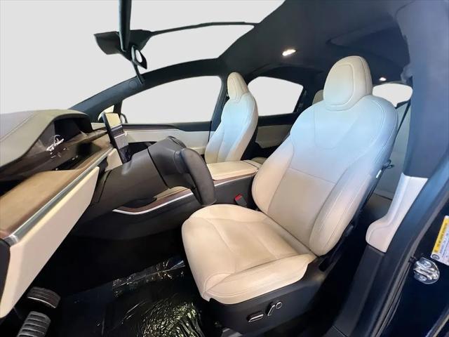 2022 Tesla Model X Dual Motor All-Wheel Drive