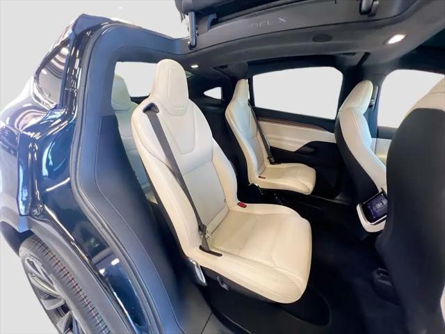 2022 Tesla Model X Dual Motor All-Wheel Drive