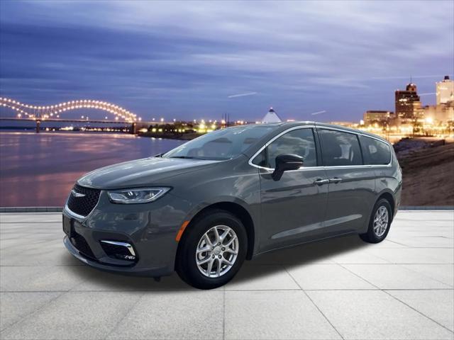 2025 Chrysler Pacifica Select for sale in Memphis, TN