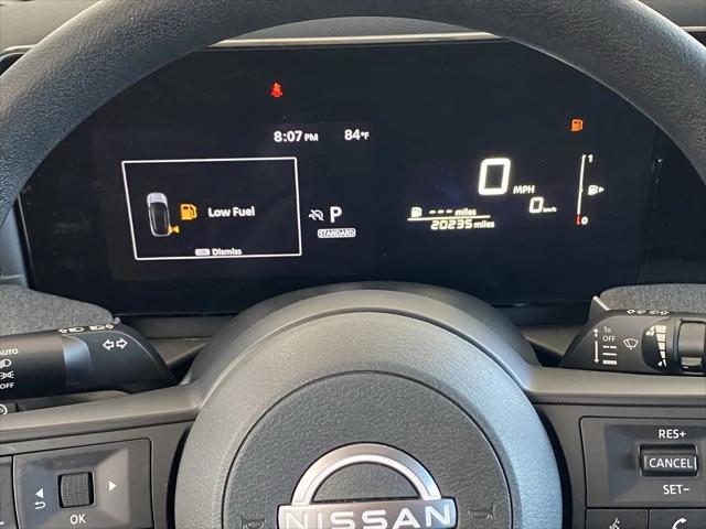 2025 Nissan Kicks SV FWD