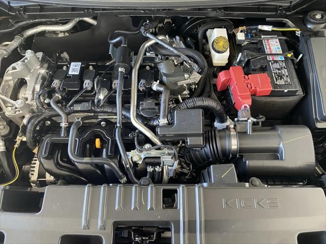 2025 Nissan Kicks SV FWD