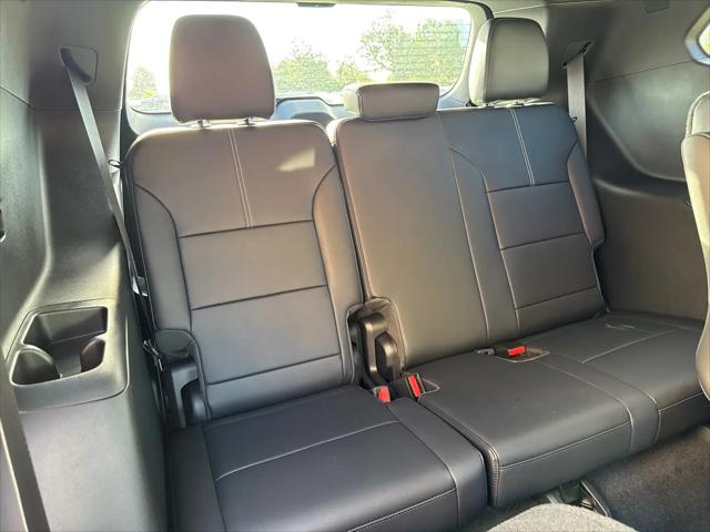 2026 GMC Acadia Elevation AWD