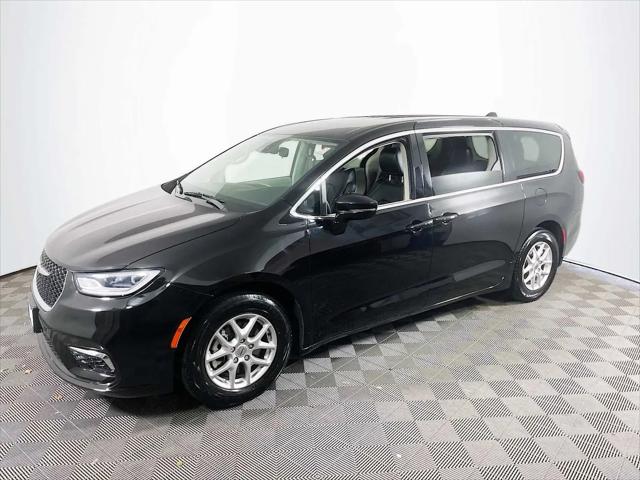 2024 Chrysler Pacifica Touring L for sale in Toms River, NJ
