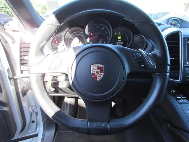 2012 Porsche Cayenne Cayenne