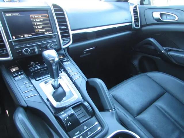 2012 Porsche Cayenne Cayenne