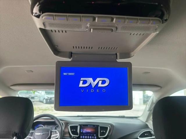 2017 Chrysler Pacifica Touring