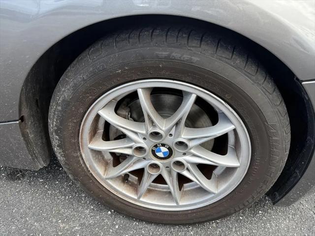 2004 BMW Z4 2.5i