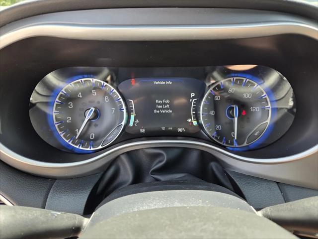 2027 Chrysler Pacifica LX