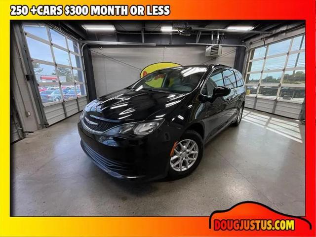 2017 Chrysler Pacifica LX for sale in Louisville, TN