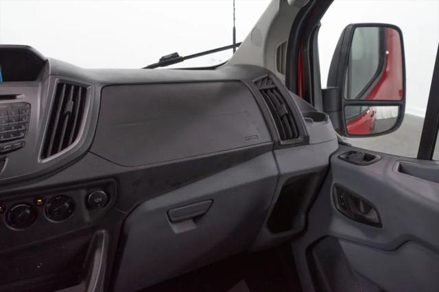 2015 Ford Transit w/60/40 Side Door w/RWB