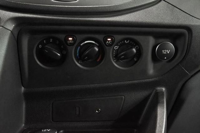 2015 Ford Transit w/60/40 Side Door w/RWB