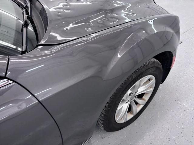 2015 Chrysler 300 Limited