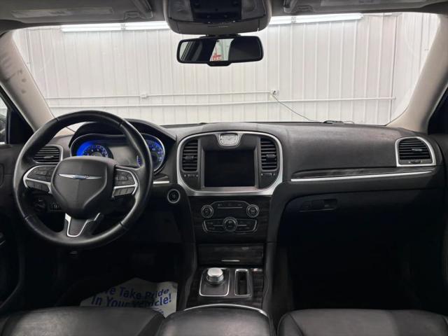 2015 Chrysler 300 Limited