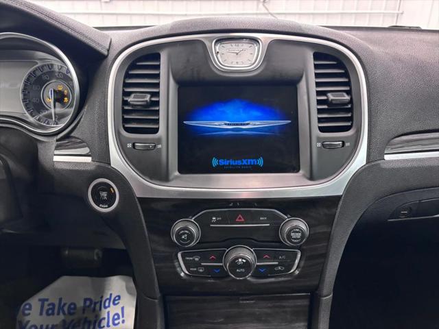 2015 Chrysler 300 Limited