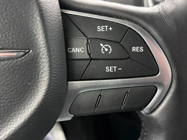 2015 Chrysler 300 Limited
