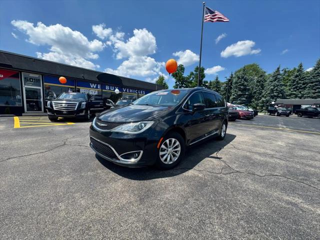 2018 Chrysler Pacifica Touring L for sale in Shelby Township, MI