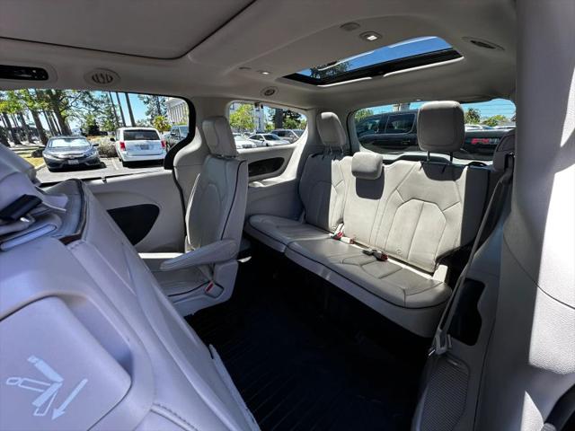 2017 Chrysler Pacifica Limited