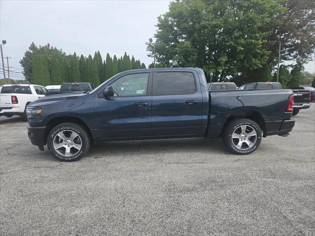 2026 Ram 1500 Express Crew Cab 4x4 57 Box
