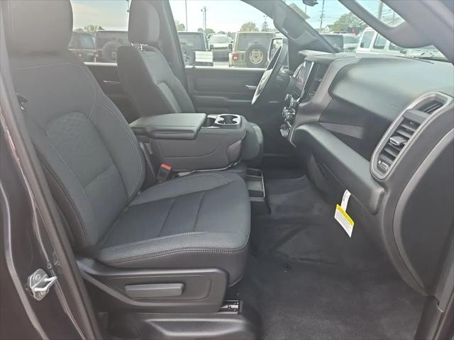 2026 Ram 1500 Express Crew Cab 4x4 57 Box
