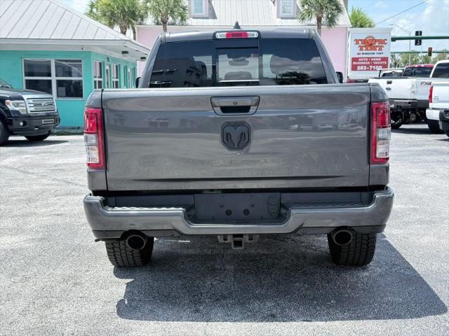 2020 Ram 1500 Big Horn Crew Cab 4x4 5'7" Box