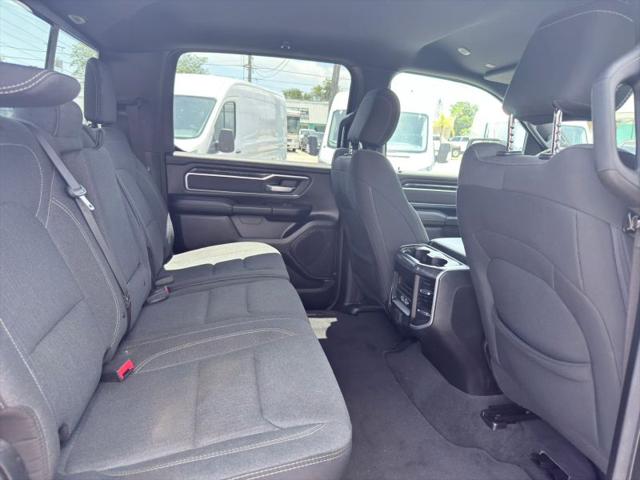 2020 Ram 1500 Big Horn Crew Cab 4x4 5'7" Box
