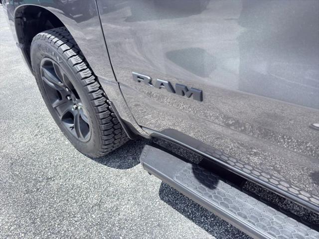 2020 Ram 1500 Big Horn Crew Cab 4x4 5'7" Box