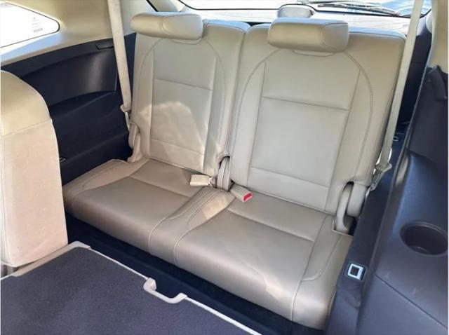 2017 Acura MDX w/Technology Package