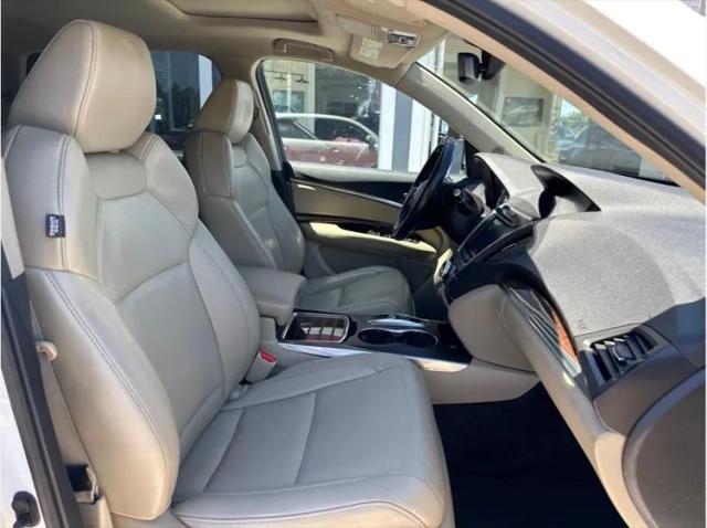 2017 Acura MDX w/Technology Package
