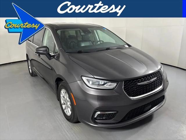 2023 Chrysler Pacifica Touring L for sale in Phoenix, AZ