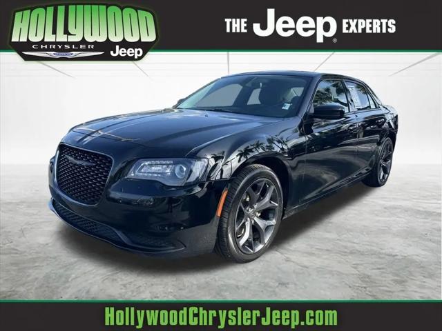 2021 Chrysler 300 Touring for sale in Hollywood, FL