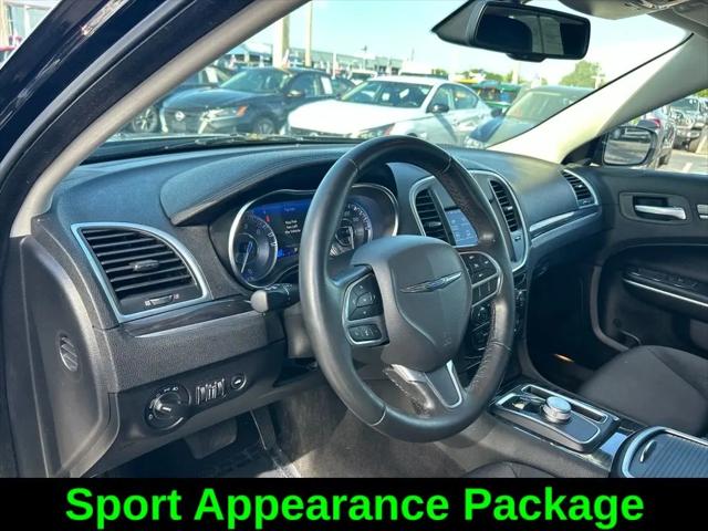 2021 Chrysler 300 Touring