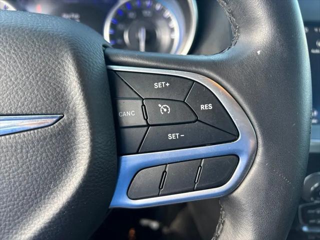 2021 Chrysler 300 Touring