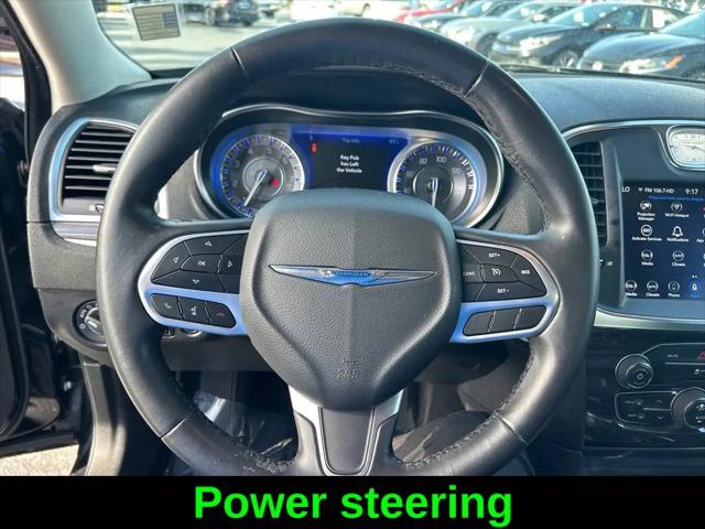 2021 Chrysler 300 Touring
