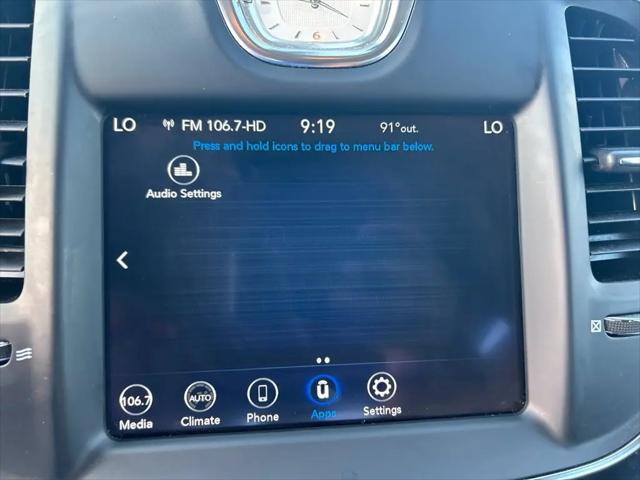 2021 Chrysler 300 Touring