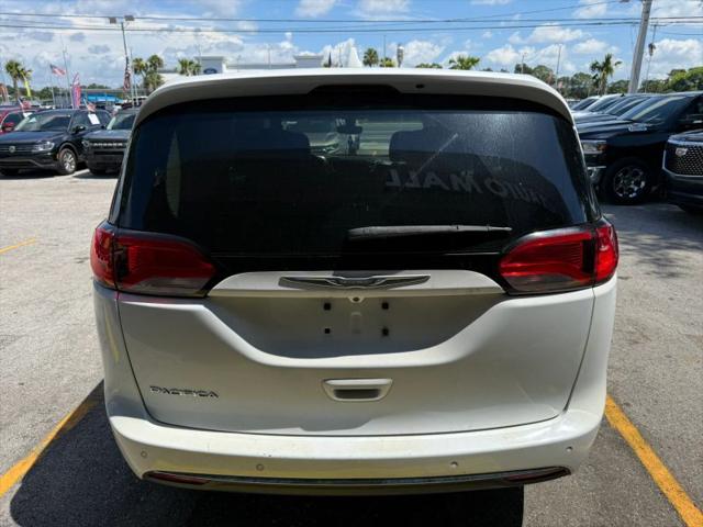 2018 Chrysler Pacifica Touring Plus