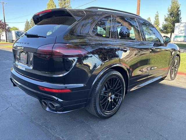 2016 Porsche Cayenne GTS