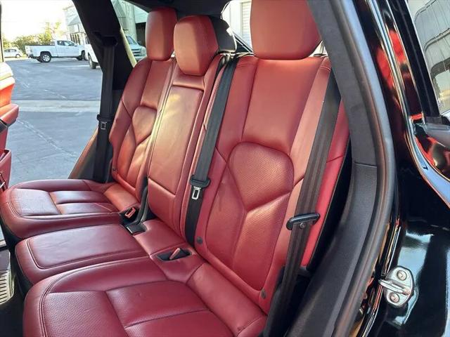 2016 Porsche Cayenne GTS