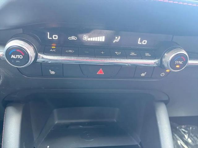 2025 Mazda Mazda3 2.5 S Carbon Edition