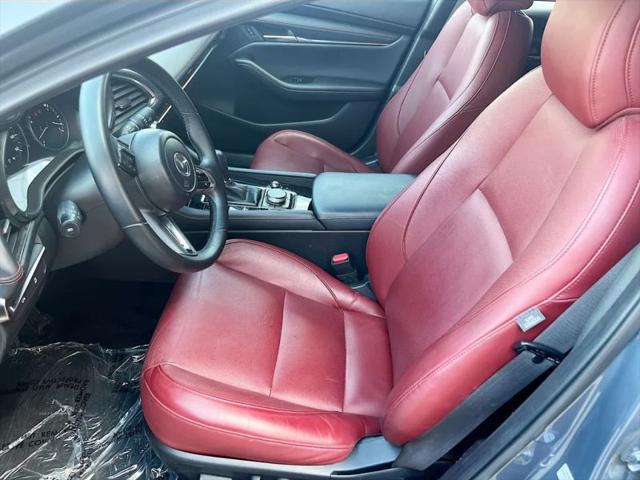 2025 Mazda Mazda3 2.5 S Carbon Edition