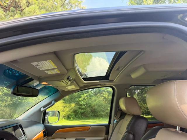 2013 Nissan Armada Platinum
