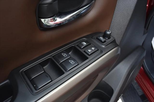2024 Nissan Titan Crew Cab Platinum Reserve 4x2