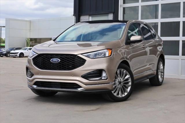 2021 Ford Edge Titanium