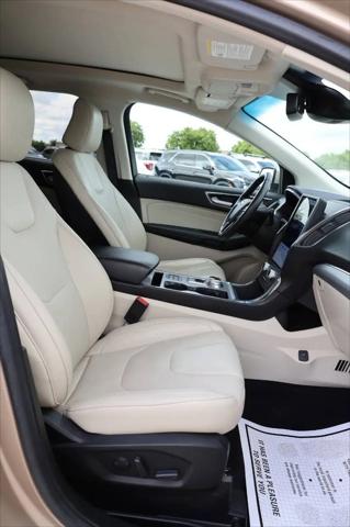 2021 Ford Edge Titanium