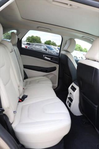 2021 Ford Edge Titanium