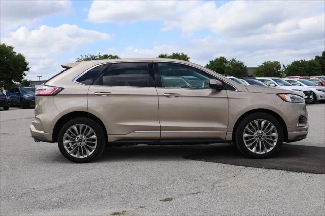 2021 Ford Edge Titanium