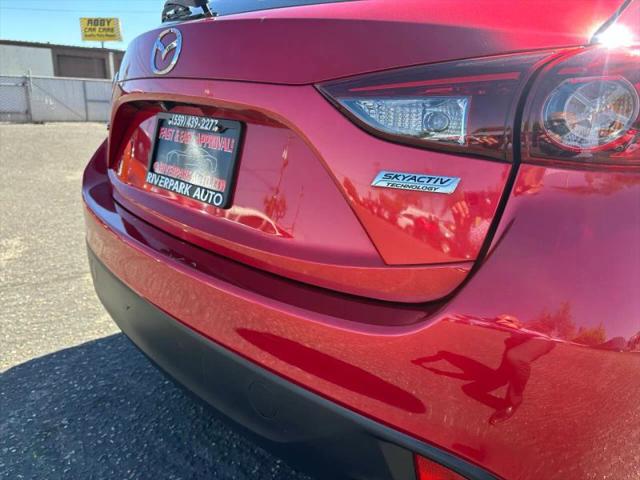 2016 Mazda Mazda3 i Touring