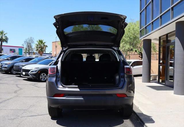 2020 Jeep Compass Latitude FWD