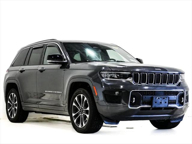 2022 Jeep Grand Cherokee Overland 4x4 for sale in Lansing, IL