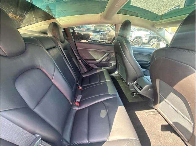 2020 Tesla Model 3 Unknown