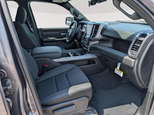 2026 Ram 1500 Express Crew Cab 4x4 57 Box